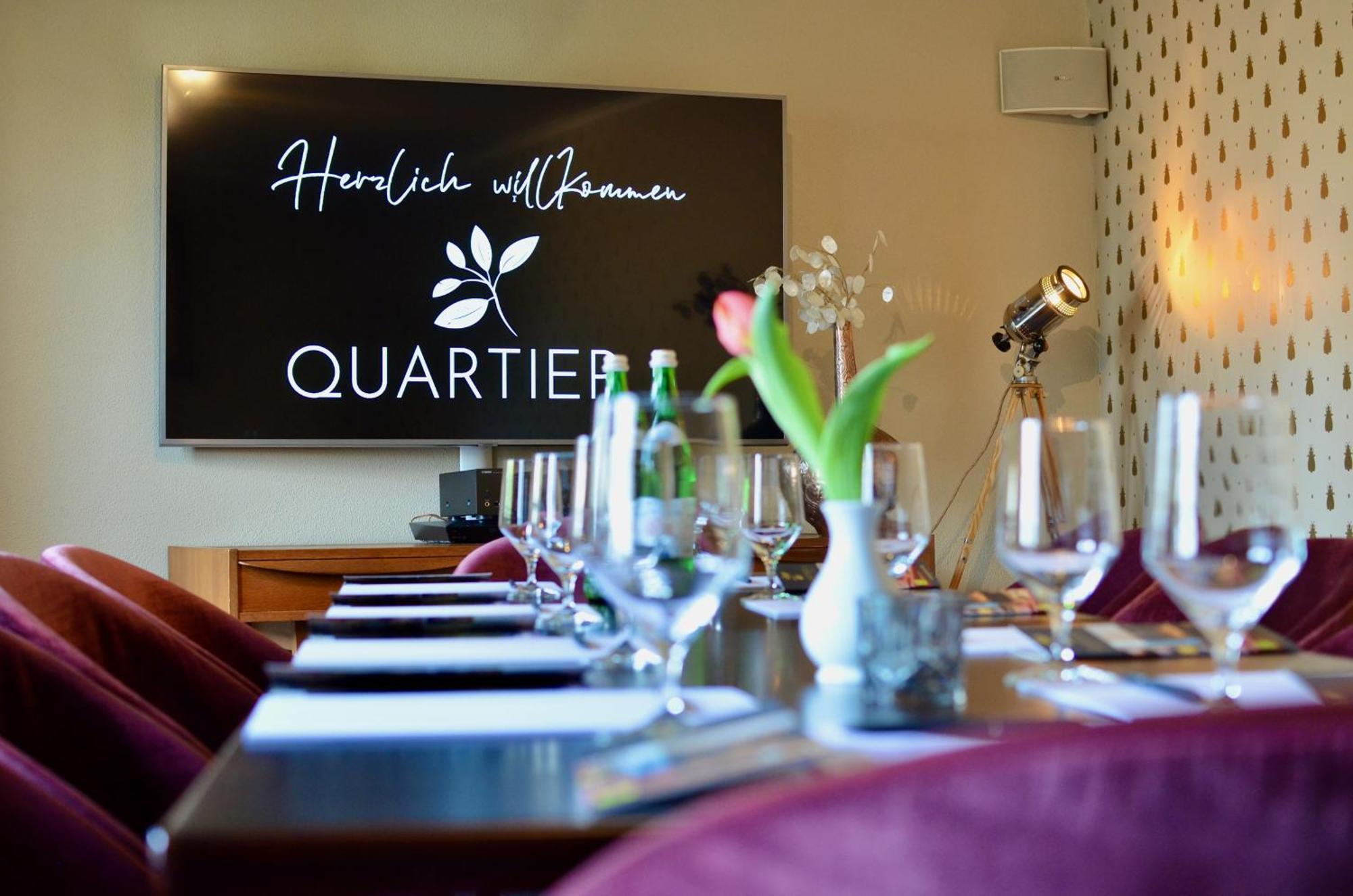 קורורט גוריש Logis Hotel Quartier 5, Saechsische Schweiz, Mit Restaurant, Cafe & Bar מראה חיצוני תמונה
